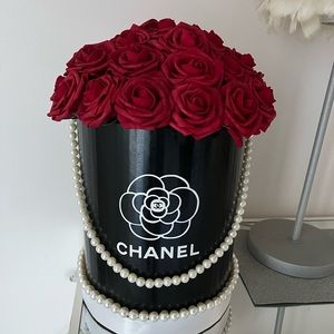 Beautiful rose flower box